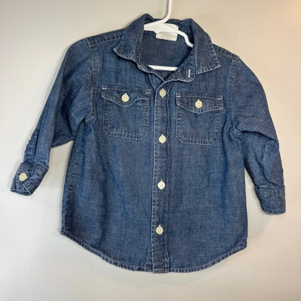 Crazy 8‎ Blue Chambray Button Down Shirt Boys 18-24 Mon Long Sleeve Denim Spring